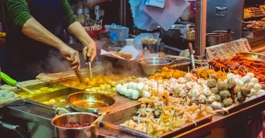 kuliner jalanan terkenal di jakarta